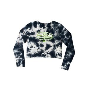 Seattle Seahawks New Era Women's Tie-Dye Cropped Long Sleeve T-Shirt-Size M